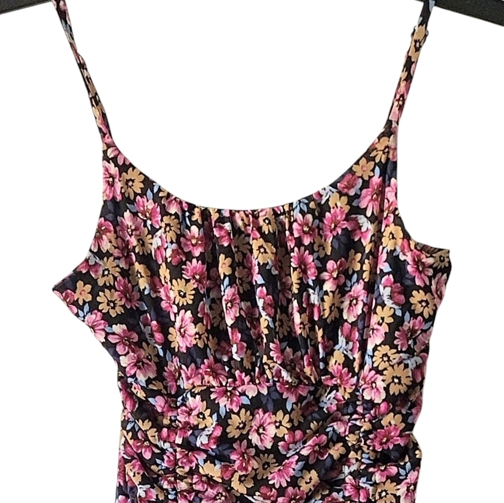 Live To Be Spoiled Floral Ruched Dress Size Small - Picture 3 of 6